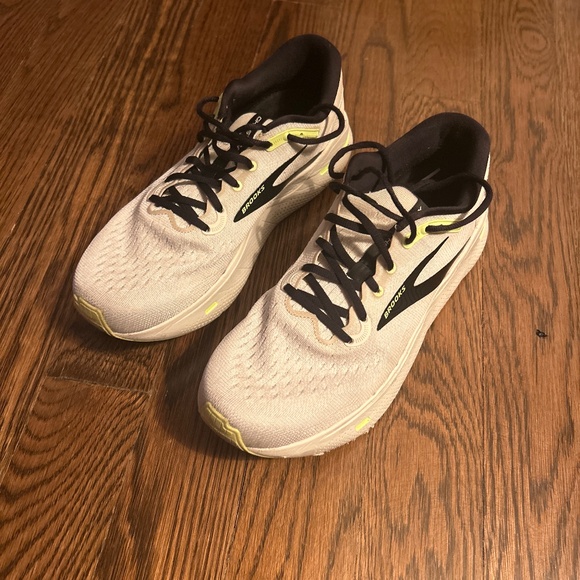 Brooks Ghost Max Sneakers - Picture 1 of 7